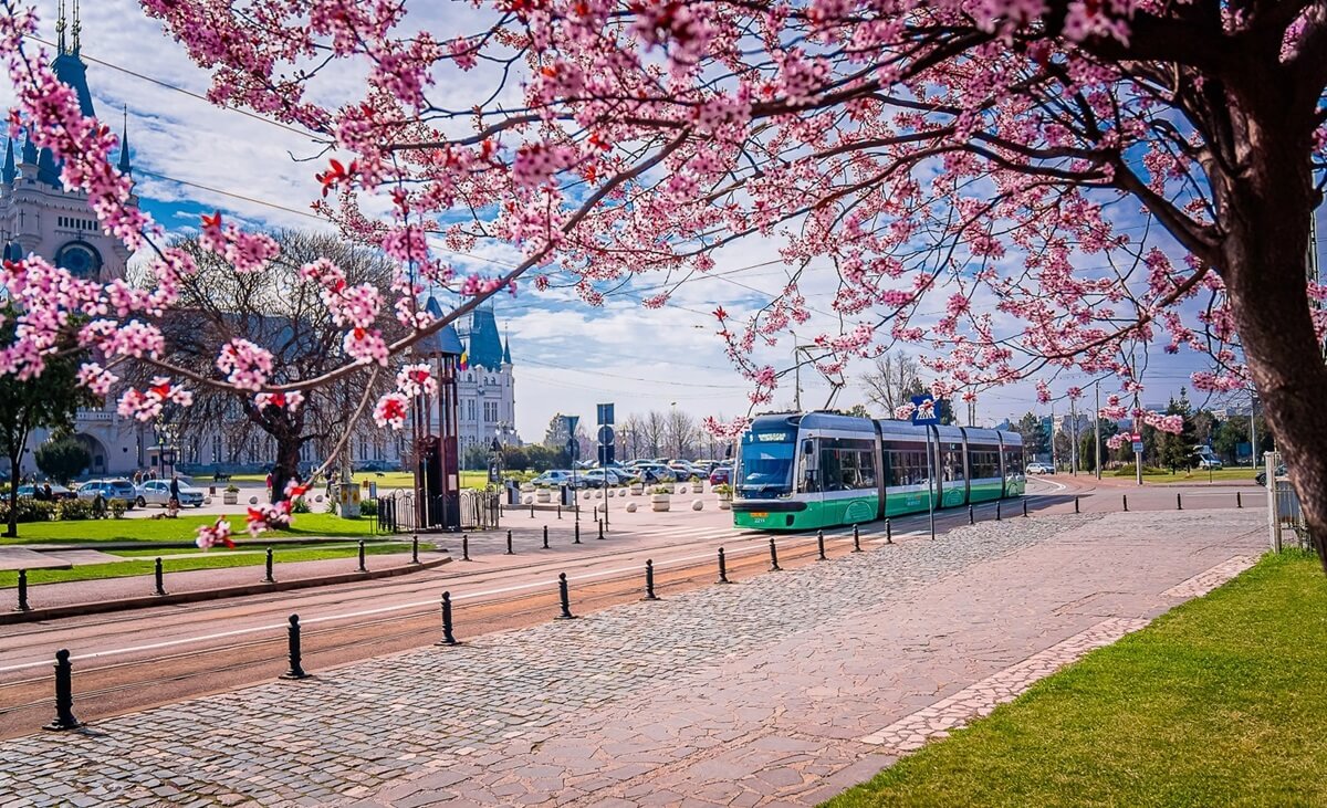Iasi Public Transport Tramway