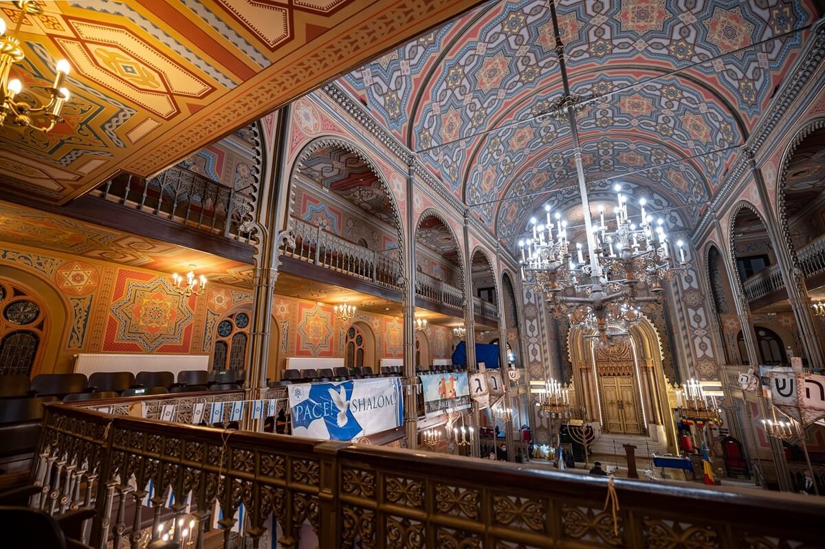 choral temple – templul coral - bucharest romania.jpg